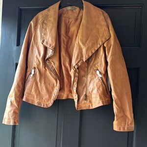 Women's Bagatelle NWT faux leather jacket in cognac/tan SZ Medium